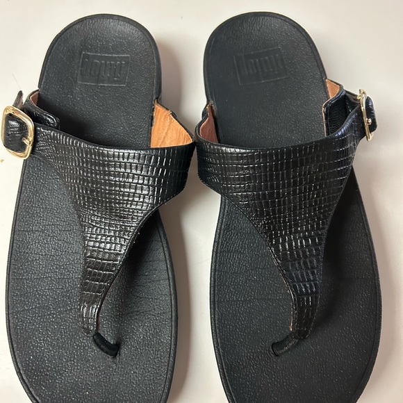 Fitbit sandals size 7 - Picture 4 of 4